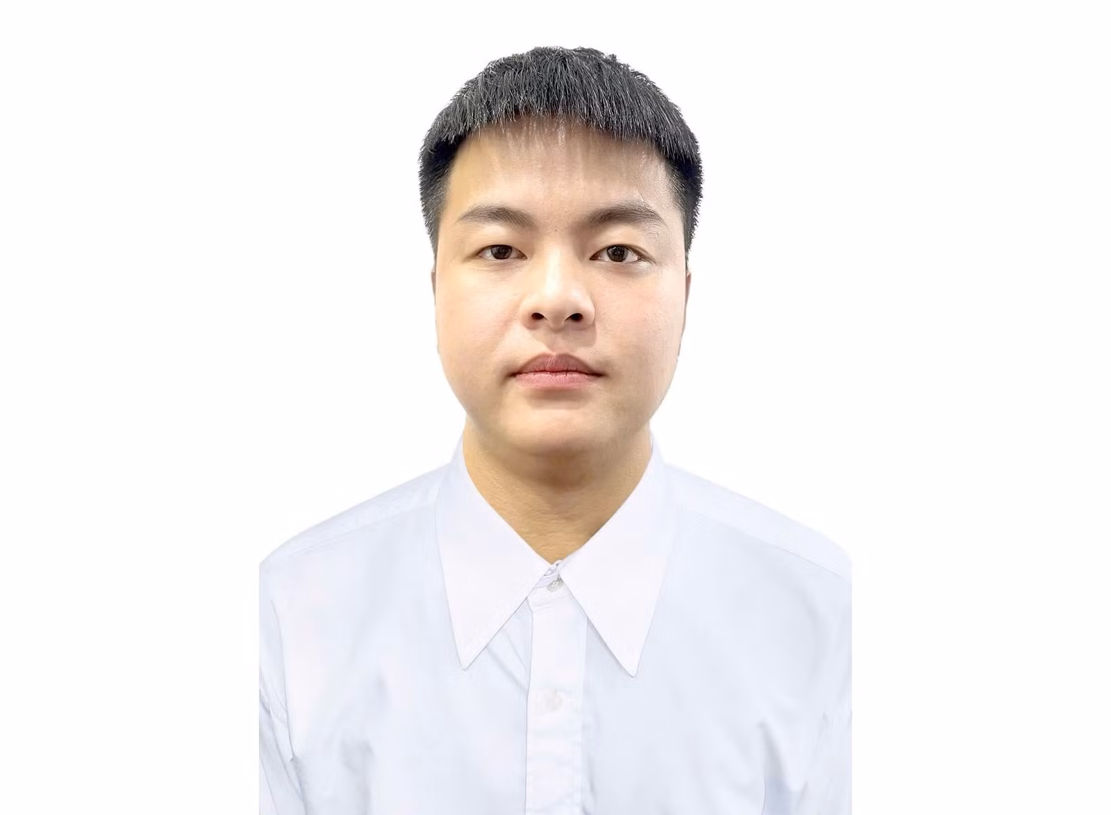 Anh Lê Tấn Đạt.