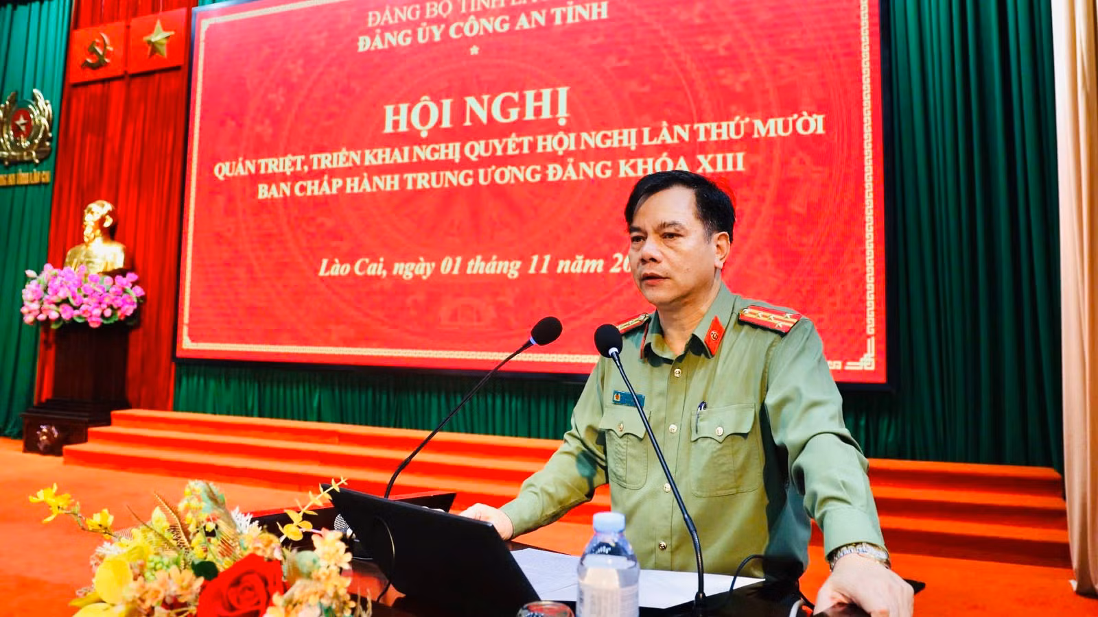 anh-3-dai-ta-nguyen-van-thinh-pho-bi-thu-dang-uy-pho-giam-doc-cong-an-tinh-phat-bieu-khai-mac-hoi-nghi.jpg