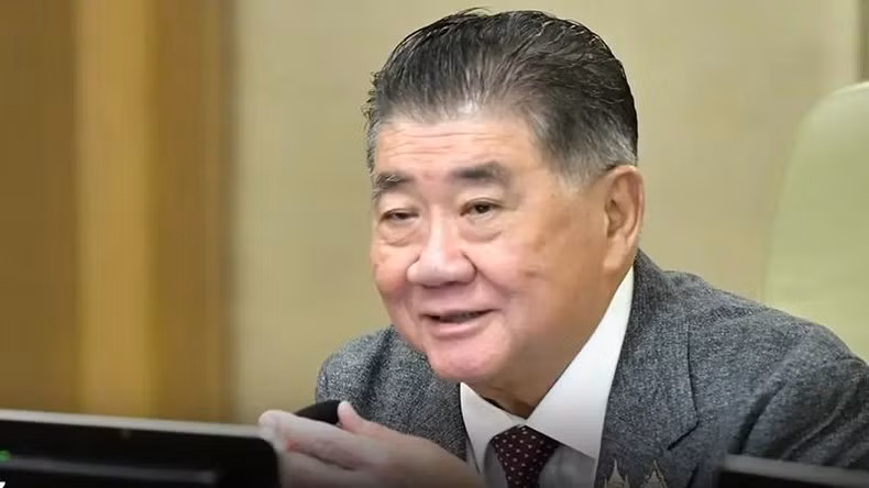 Phó Thủ tướng kiêm Bộ trưởng Quốc phòng Thái Lan Phumtham Wechayachai.