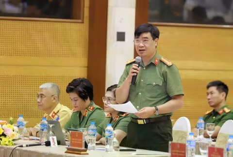 Đại tá Nguyễn Hồng Quân, Phó Cục trưởng cục An ninh mạng và phòng, chống tội phạm sử dụng công nghệ cao (Bộ Công an) cho biết, năm 2025, toàn quốc diễn ra 4.200 vụ việc lừa đảo trực tuyến.