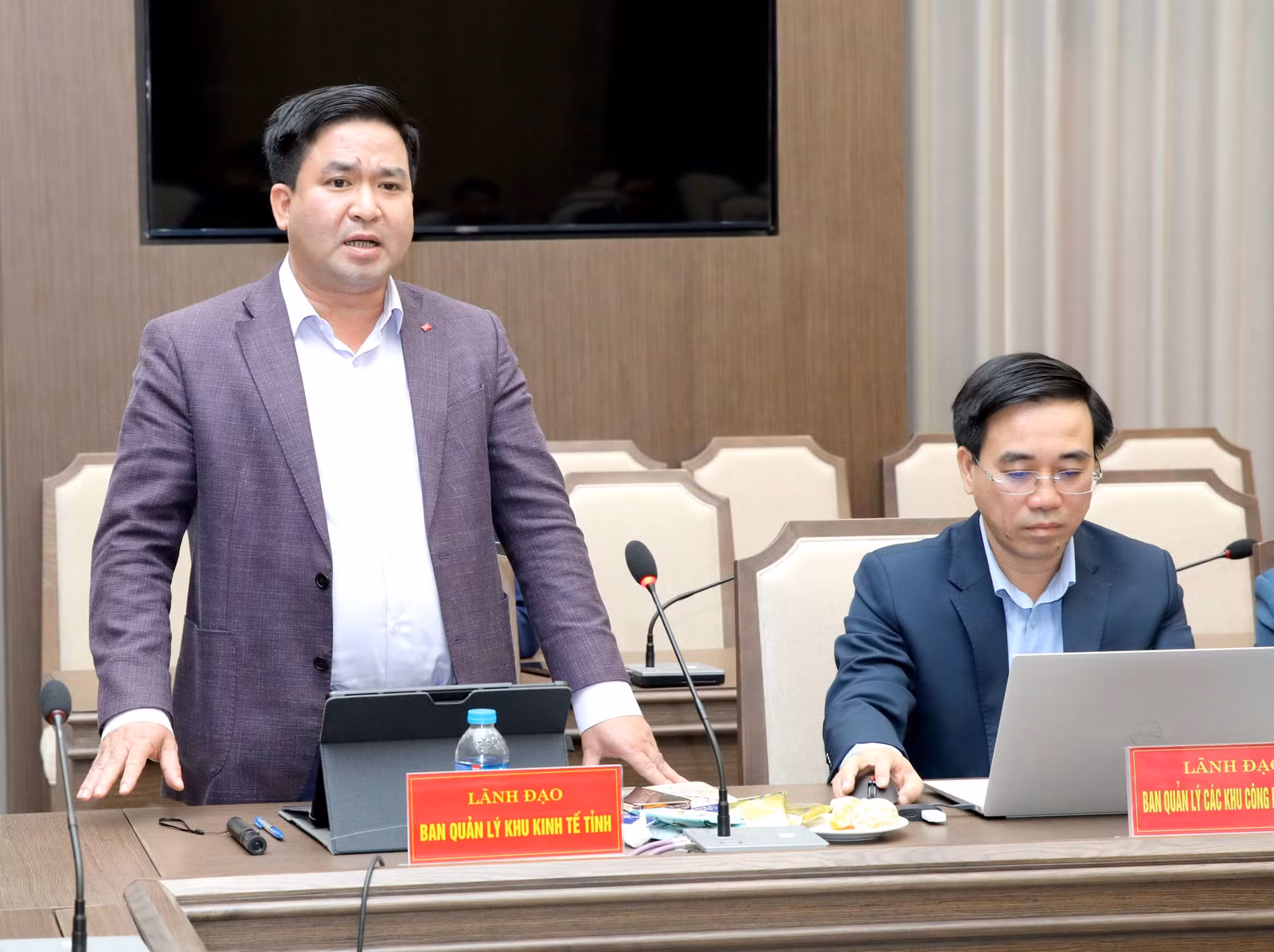 4y3a8620banquanlykhukinhtephatbieu.jpg