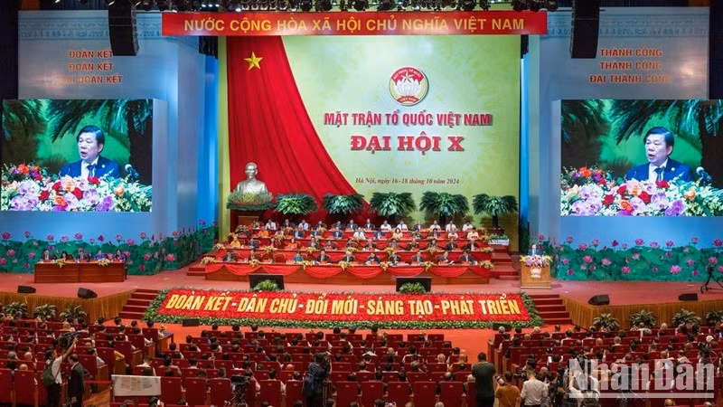 Phiên làm việc thứ nhất Đại hội Đại biểu toàn quốc Mặt trận Tổ quốc Việt Nam lần thứ X, ngày 16/10/20204.
