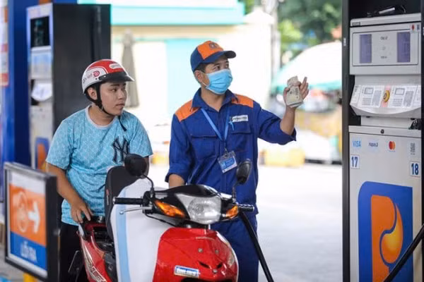 Hiện tại, nguồn cung xăng dầu trong nước ổn định.