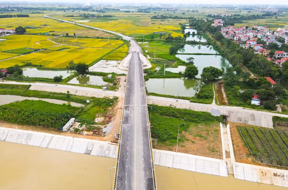 Ước giải ngân kế hoạch vốn đầu tư công năm 2025 của cả nước đến hết tháng 4/2025 là 128.512,9 tỷ đồng.