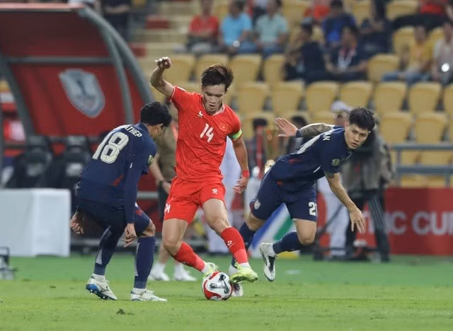 Người hâm mộ kỳ vọng bóng đá Việt Nam sẽ sớm góp mặt ở World Cup.