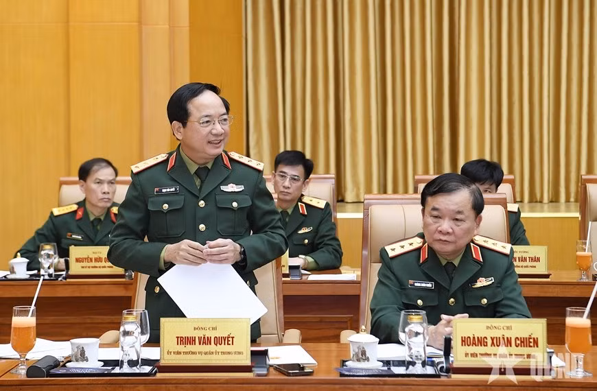Thượng tướng Trịnh Văn Quyết phát biểu tại hội nghị.