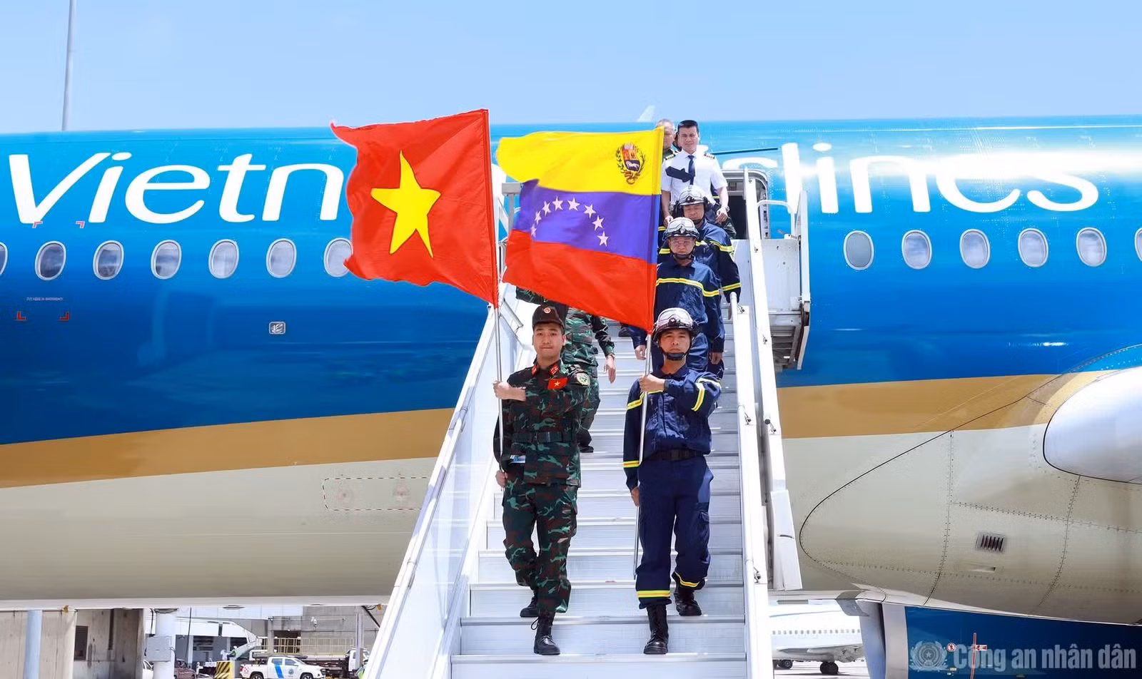 Đoàn cứu hộ, cứu nạn của Việt Nam sẽ thực hiện nhiệm vụ với tất cả khả năng hiện có, nỗ lực hết sức san sẻ khó khăn với Chính phủ và nhân dân Venezuela.