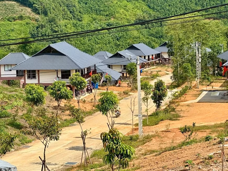 Một góc thôn Làng Nủ sau tái lập.