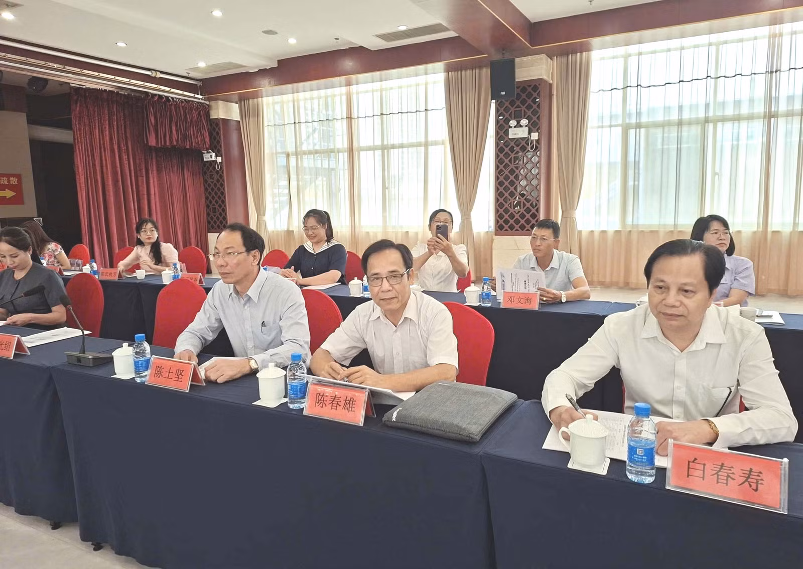 anh-2-tin-2-3231.jpg
