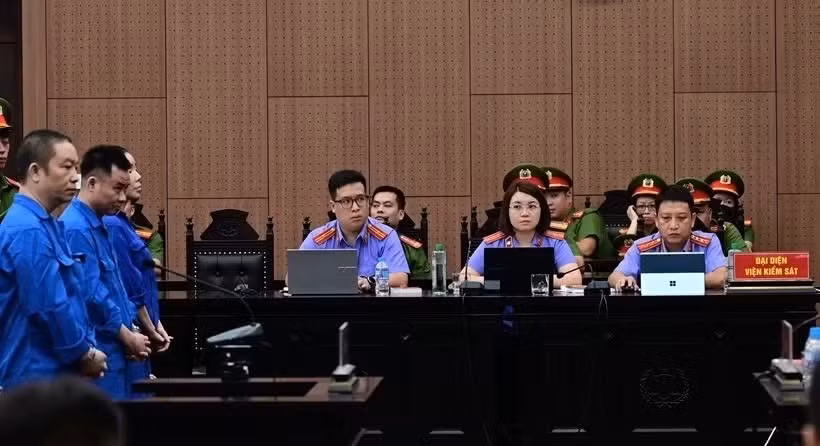 Đại diện Viện kiểm sát thực hành quyền công tố tại phiên tòa.