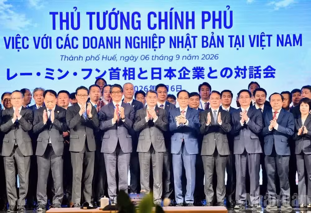 Thủ tướng Chính phủ Lê Minh Hưng và các tập đoàn, doanh nghiệp Nhật Bản tham dự cuộc làm việc.
