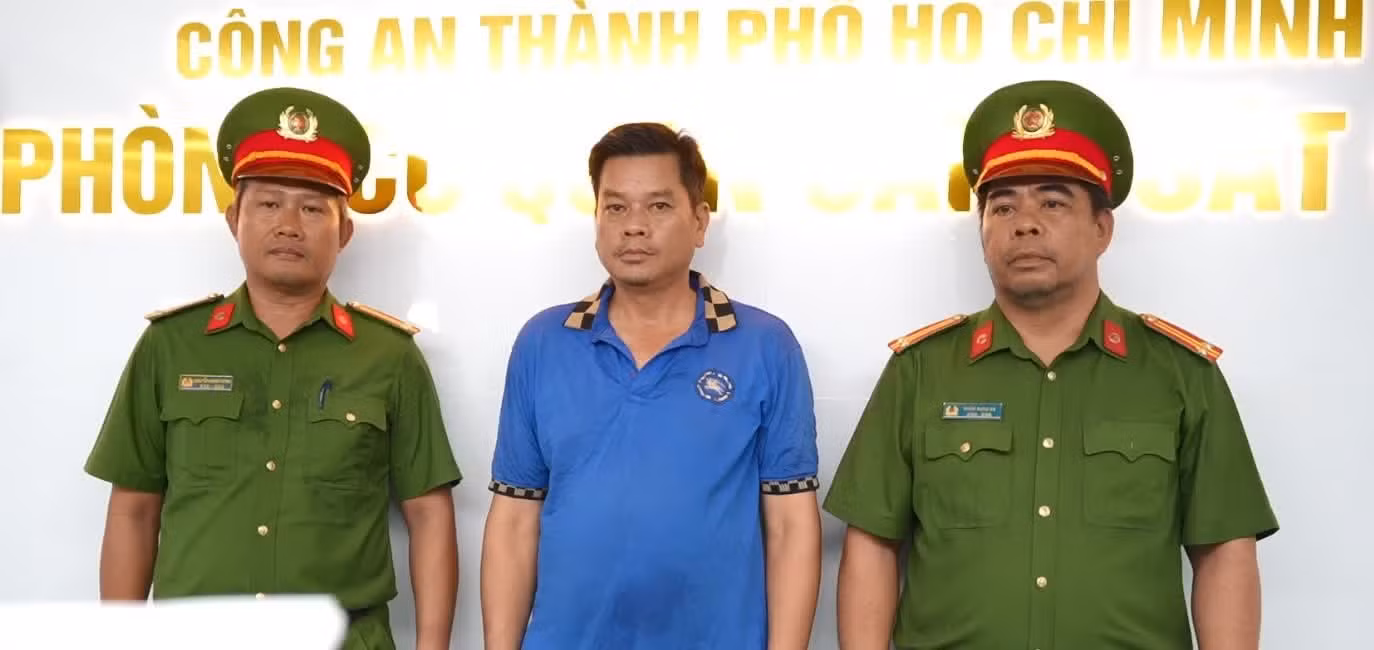 Đối tượng Nguyễn Văn Đỏ sống chủ yếu tại Campuchia, là kẻ cầm đầu đường dây.