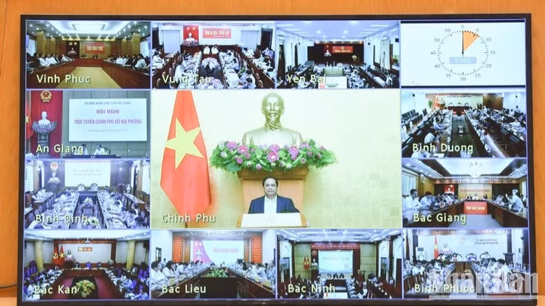 Phiên họp được truyền trực tuyến tới Uỷ ban nhân các tỉnh, thành phố trực thuộc Trung ương.
