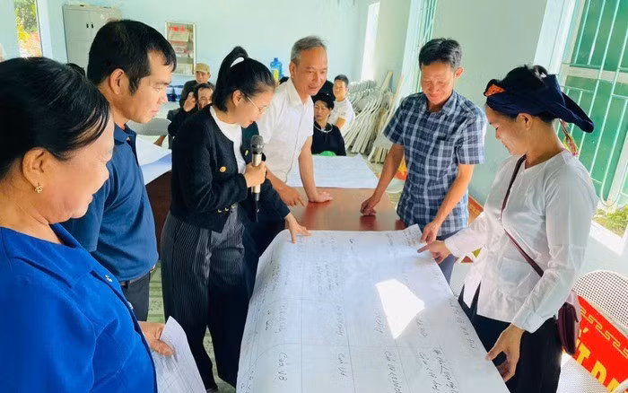 Hội LHPN xã Yên Thành (huyện Quang Bình, tỉnh Hà Giang (cũ) tổ chức các buổi tập huấn để cung cấp kiến thức cho hội viên phụ nữ.