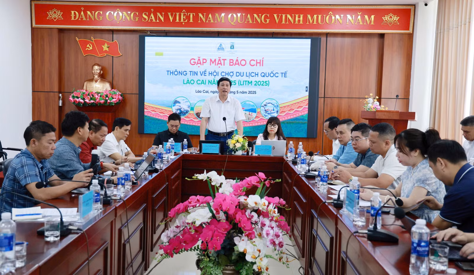 z6573105757945-46c0f3caf23d249baee332cc291afd88.jpg