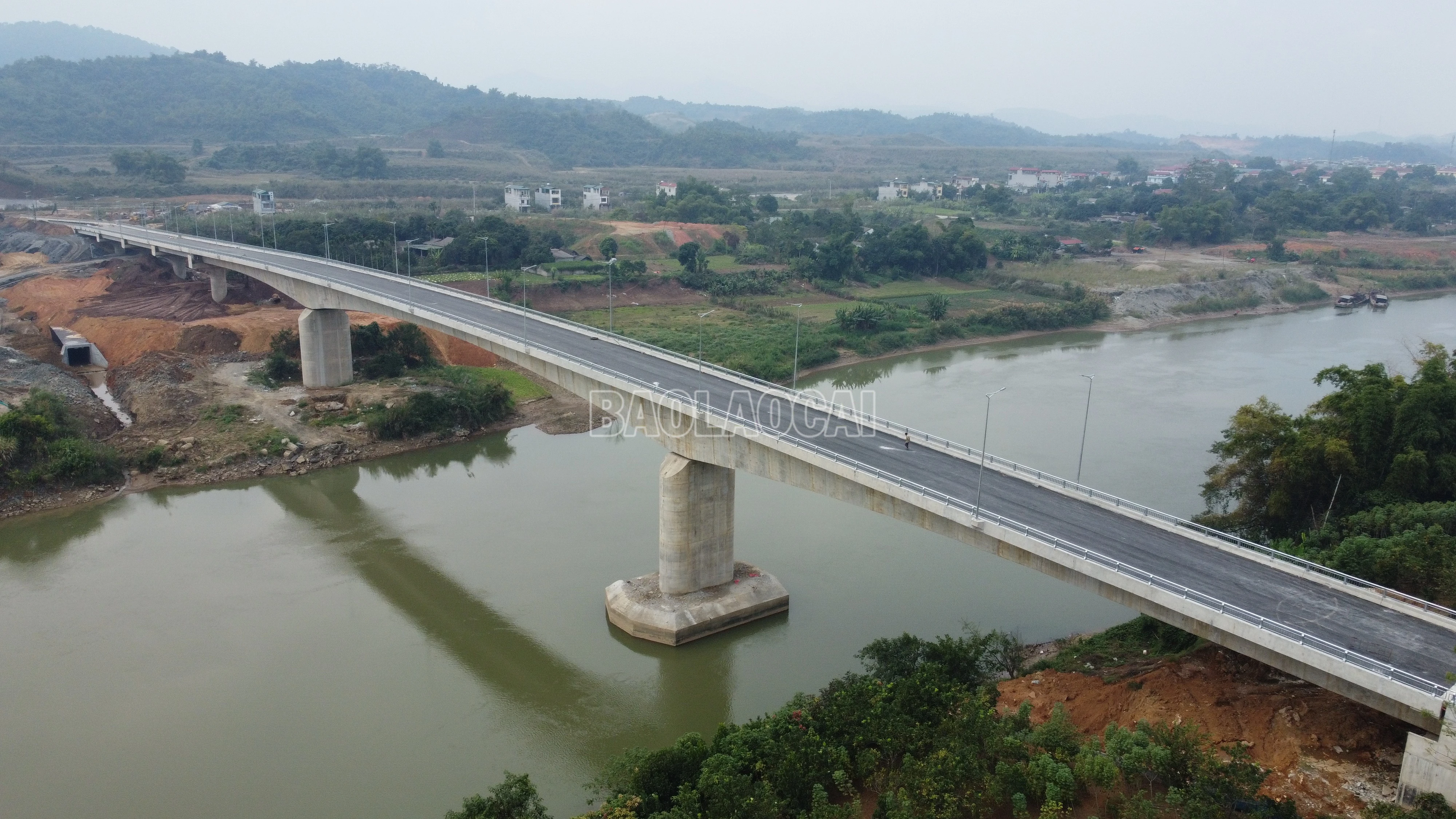 baolaocai-c_lang-giang.jpg