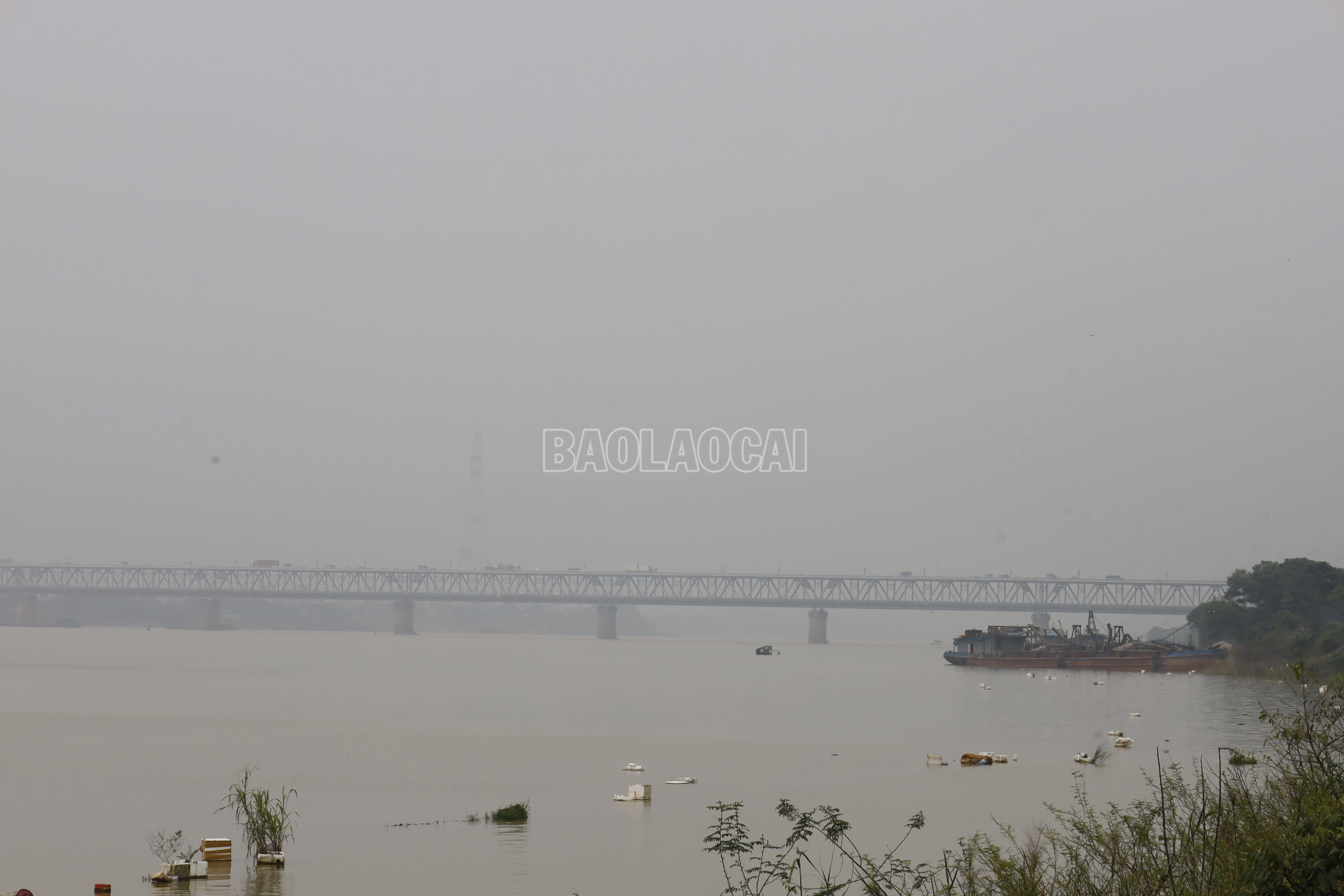 baolaocai-c_11-thang-long.jpg