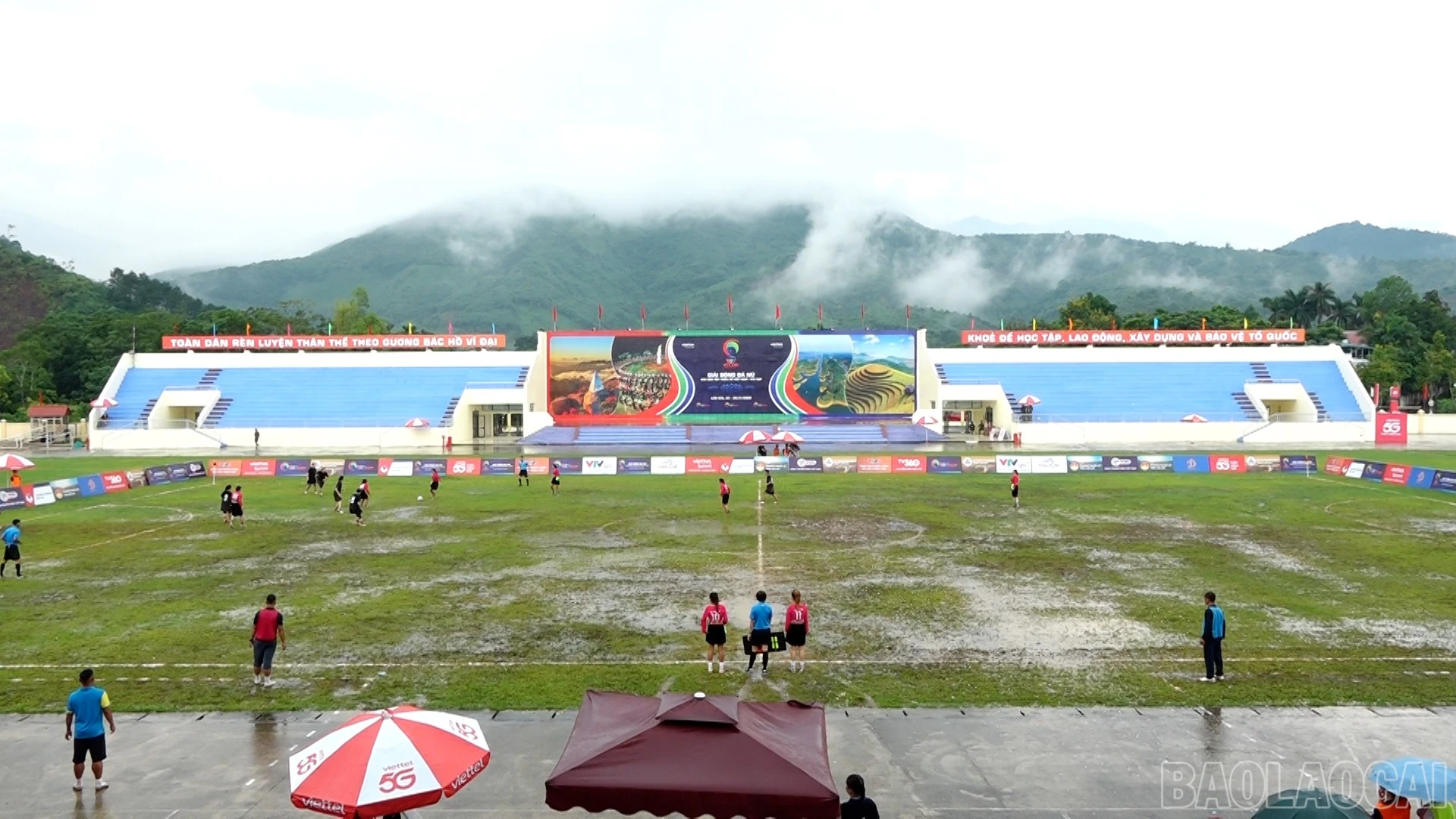 baolaocai-br_0007600-00-19-15still005.jpg