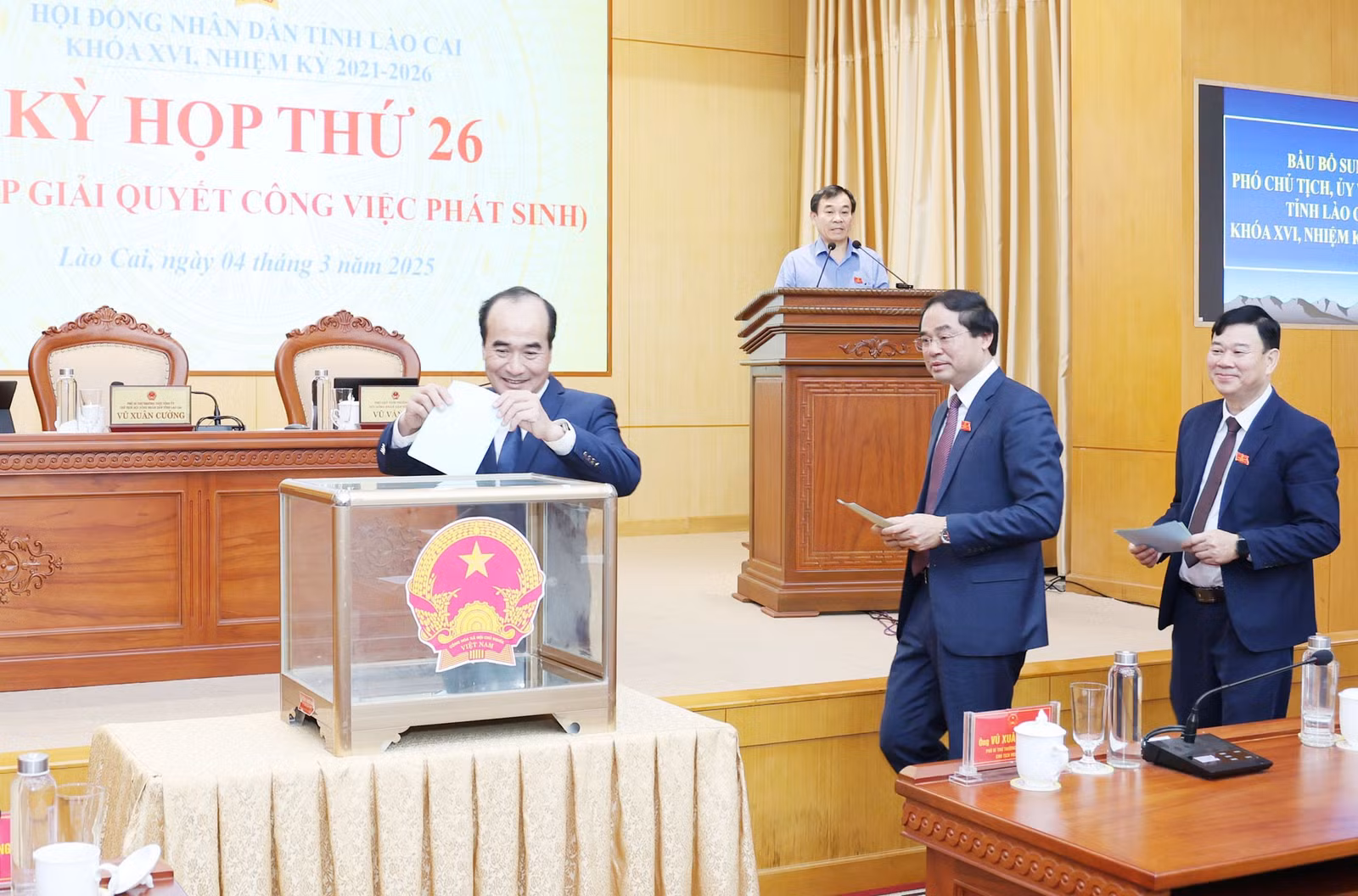 pct3.jpg