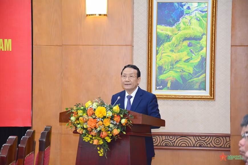Lãnh đạo Ban Kinh tế Trung ương phát biểu tại buổi làm việc.