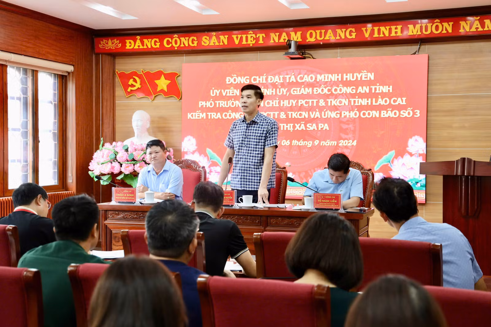 Đại tá Cao Minh Huyền phát biểu chỉ đạo tại buổi làm việc.jpg