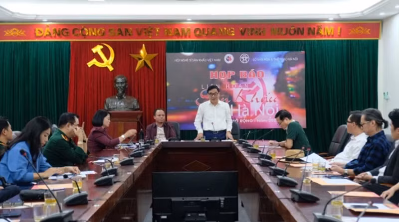 Ban Tổ chức thông tin về Liên hoan sân khấu Hà Nội mở rộng năm 2024. (Ảnh: HL)