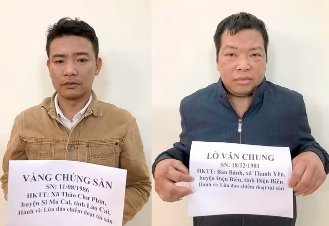Hai đối tượng Vàng Chúng Sần và Lò Văn Chung tại Cơ quan CSĐT. Ảnh: CACC.