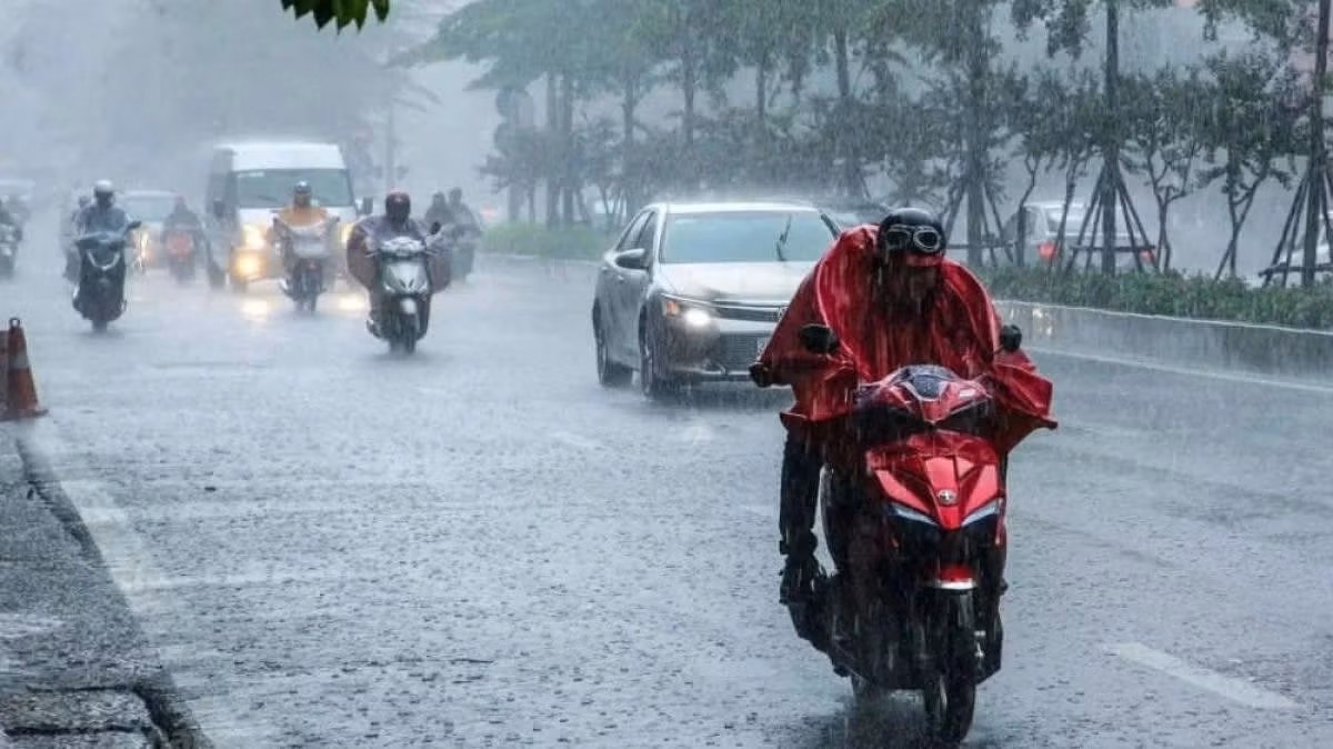 Nhiều nơi trên cả nước có mưa rào và dông.