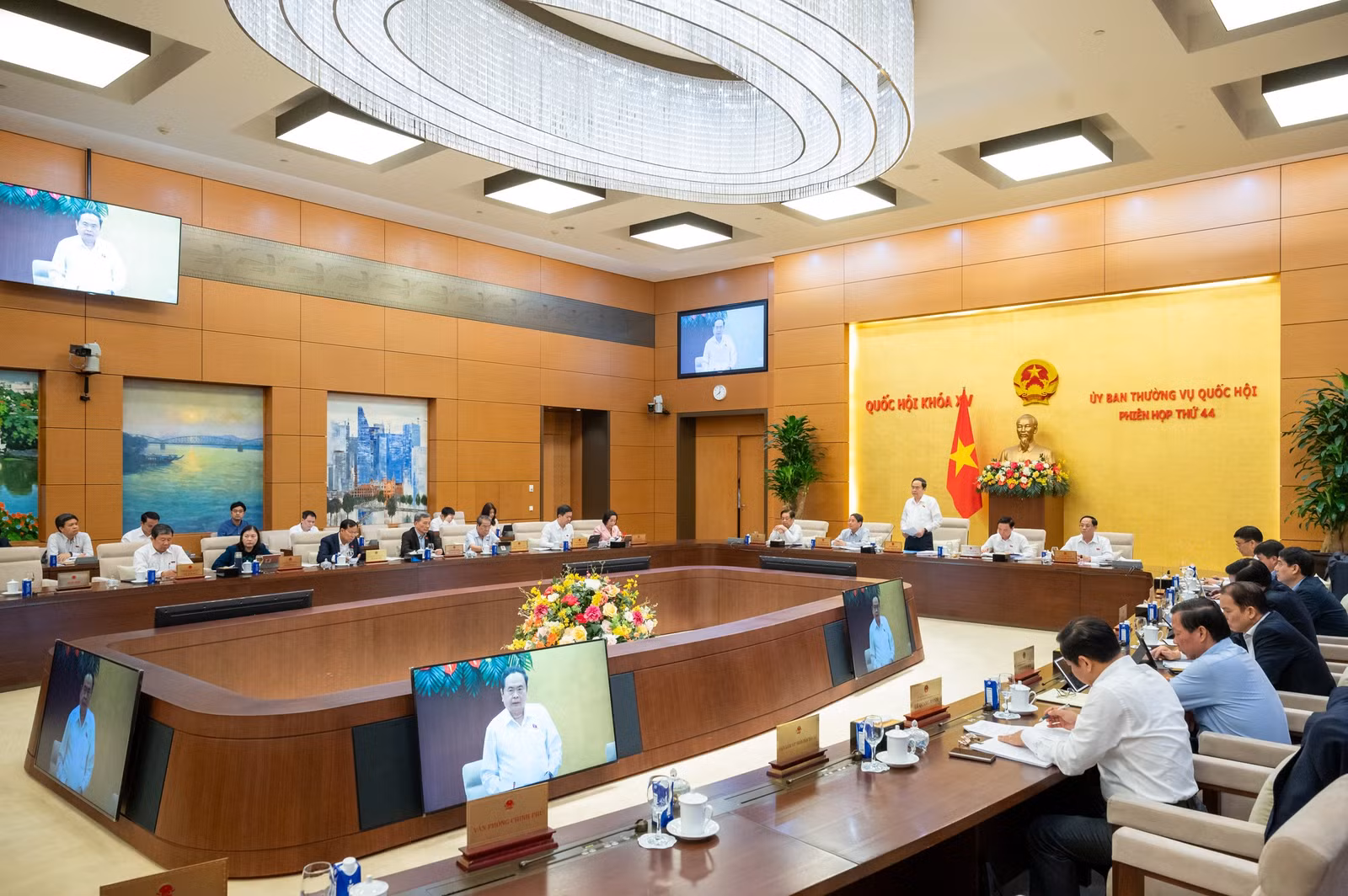 Ủy ban Thường vụ Quốc hội khai mạc Phiên họp thứ 44.