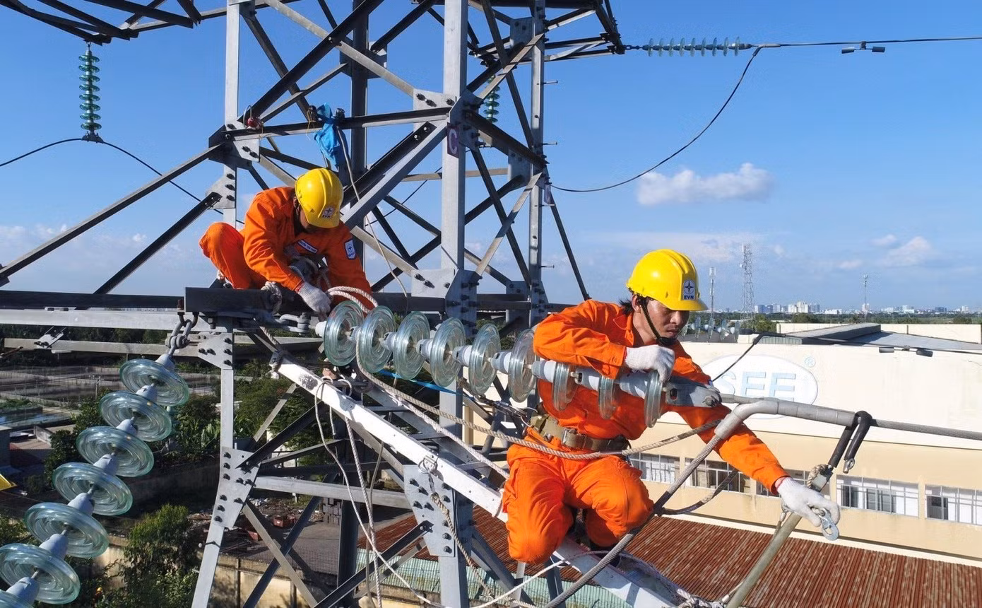 Bảo đảm tuyệt đối không để thiếu điện trong bất cứ tình huống nào