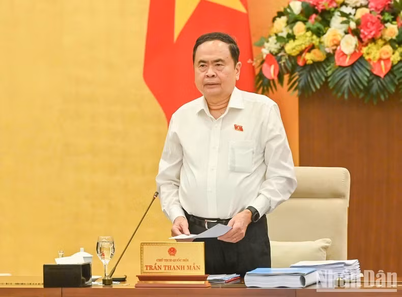 Chủ tịch Quốc hội Trần Thanh Mẫn phát biểu khai mạc phiên họp. (Ảnh: DUY LINH)