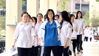Thí sinh Lào Cai bước vào ngày thi đầu tiên trong điều kiện thời tiết thuận lợi
