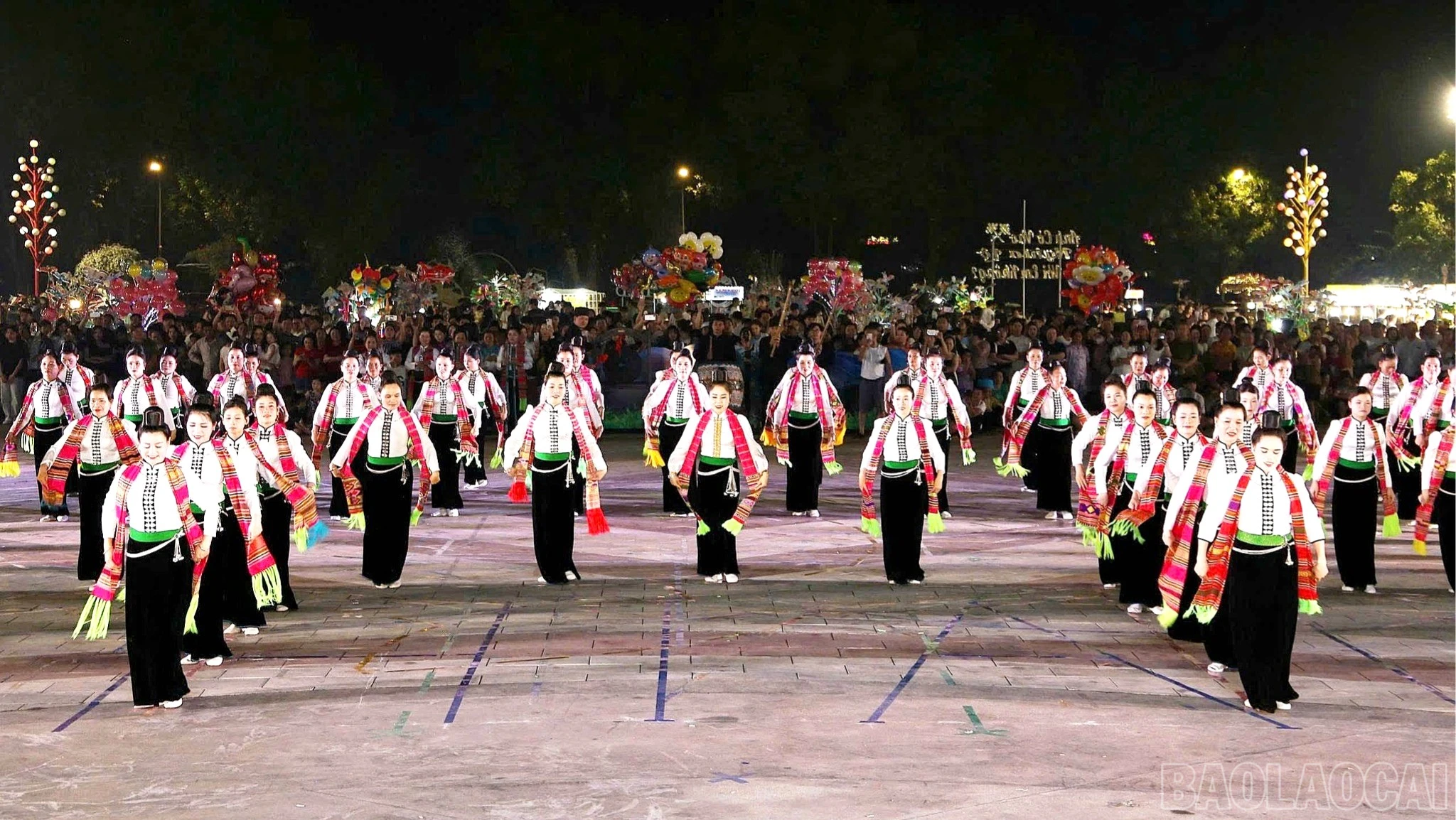 Các chương trình biểu diễn nghệ thuật dân gian được tổ chức thường xuyên hơn, phục vụ du khách vào các dịp cuối tuần và lễ hội.
