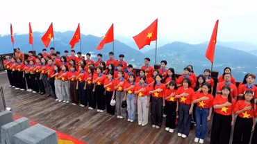 Bài 2: Tạo nguồn từ những mái trường