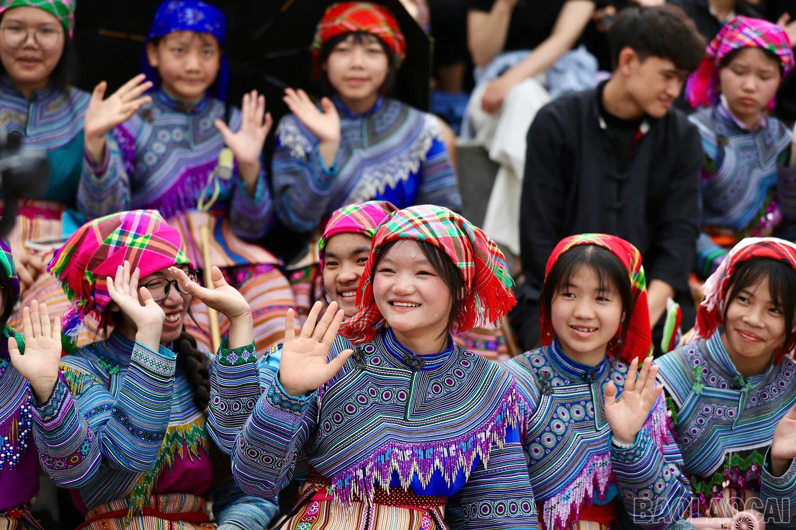 baolaocai-br_chungket-9.jpg