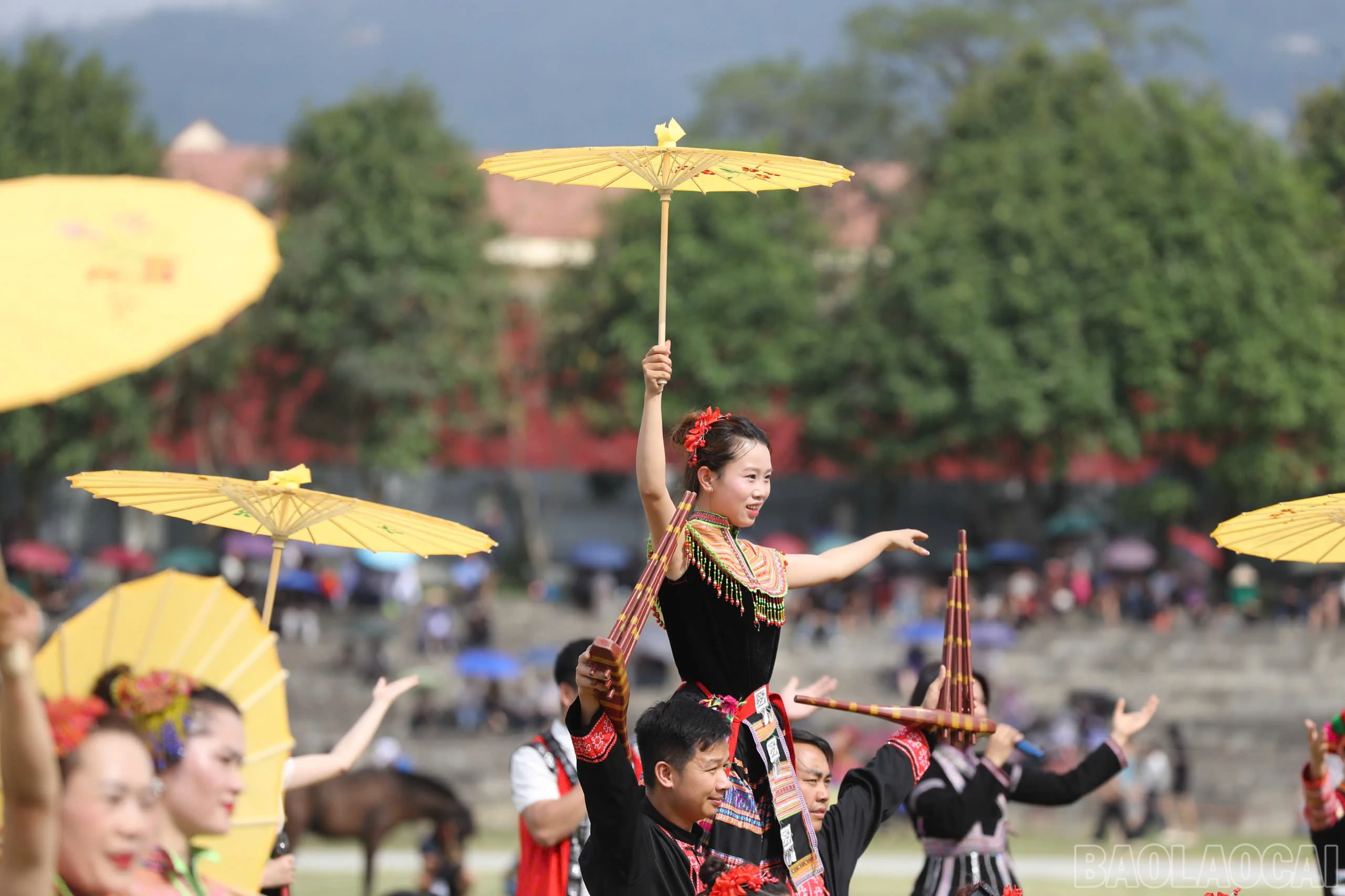 baolaocai-br_khaimac-11.jpg