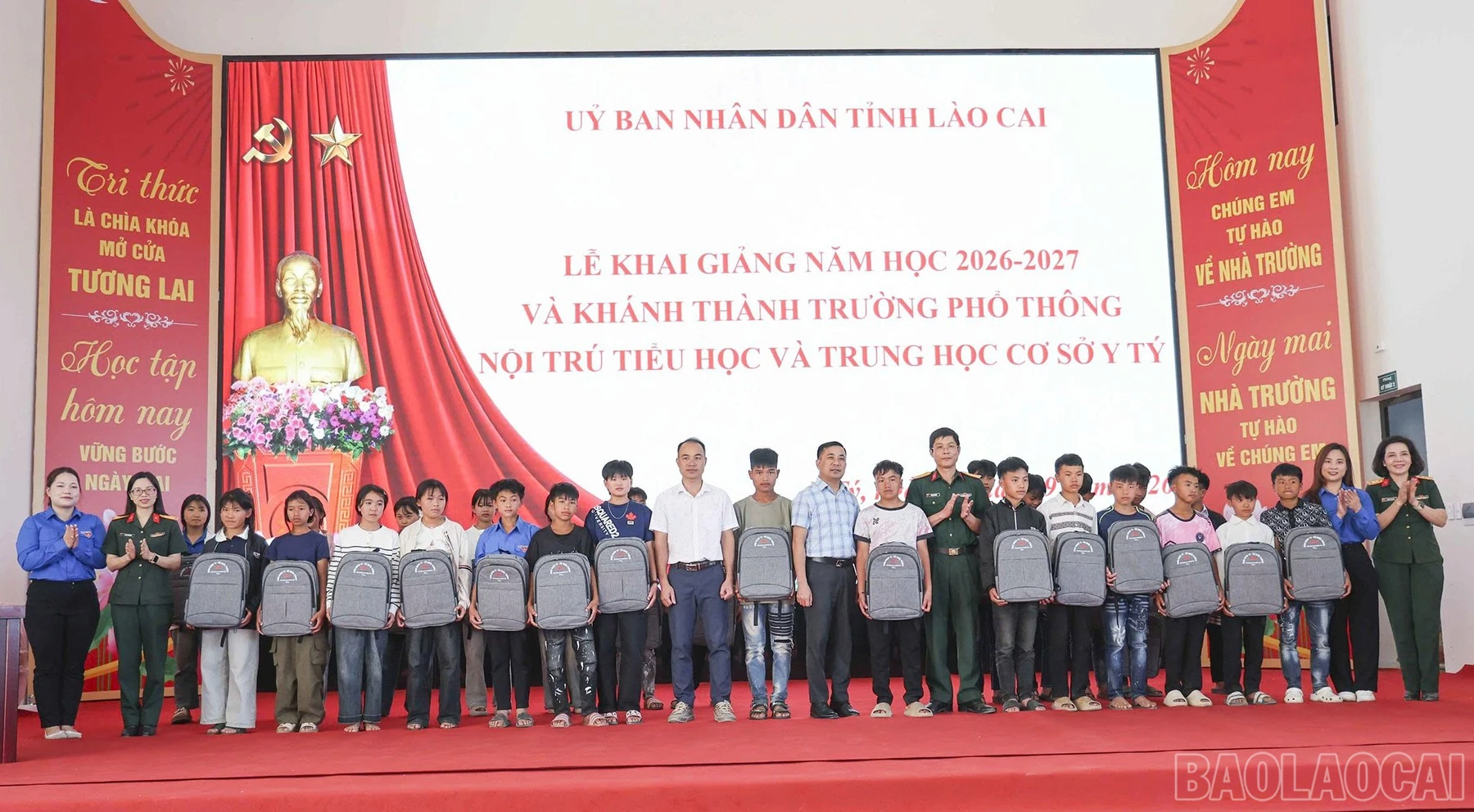 baolaocai-br_tangqua-2.jpg