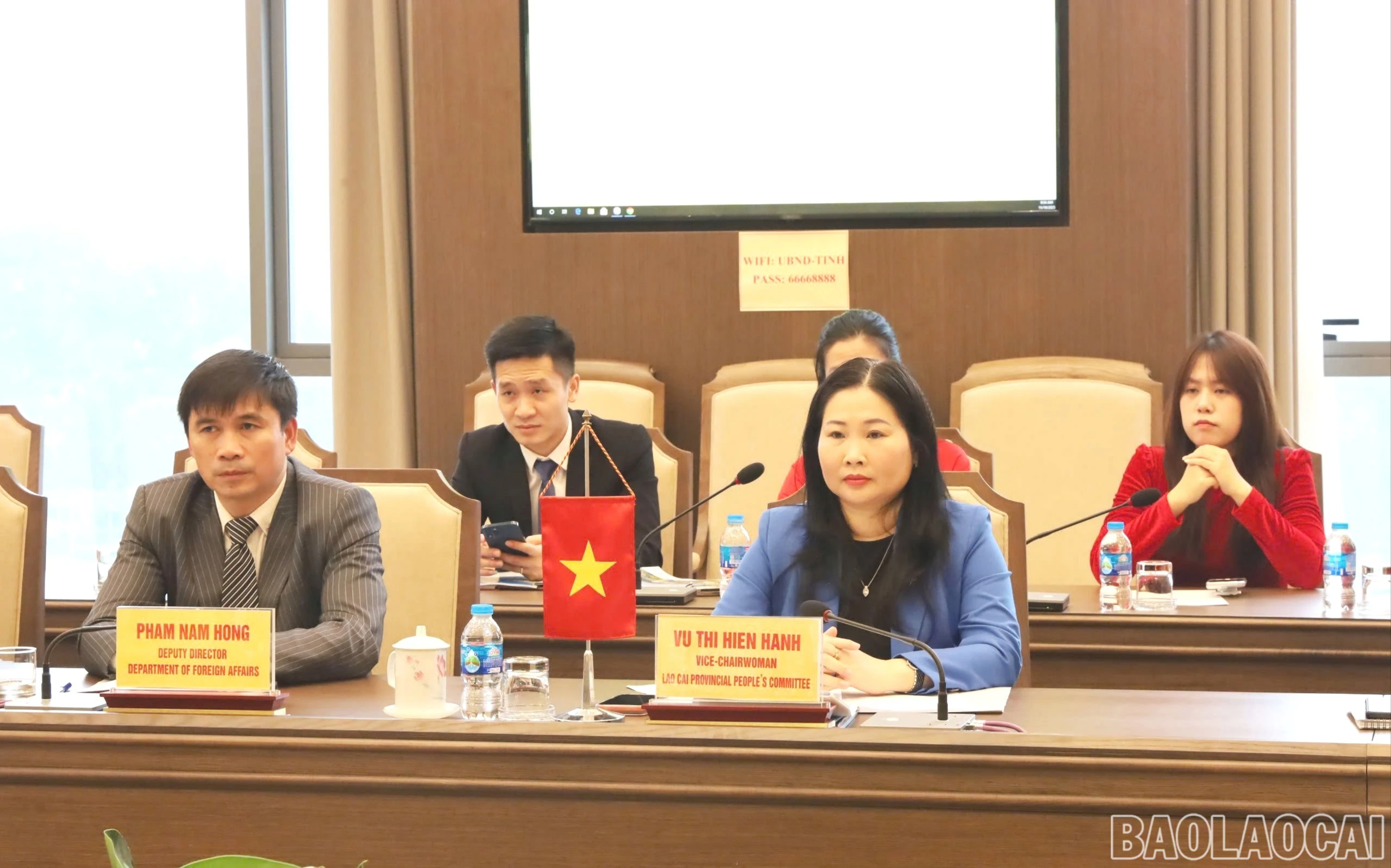 baolaocai-br-z7208234805752-797d935240400f8a721604e954866c0f.jpg