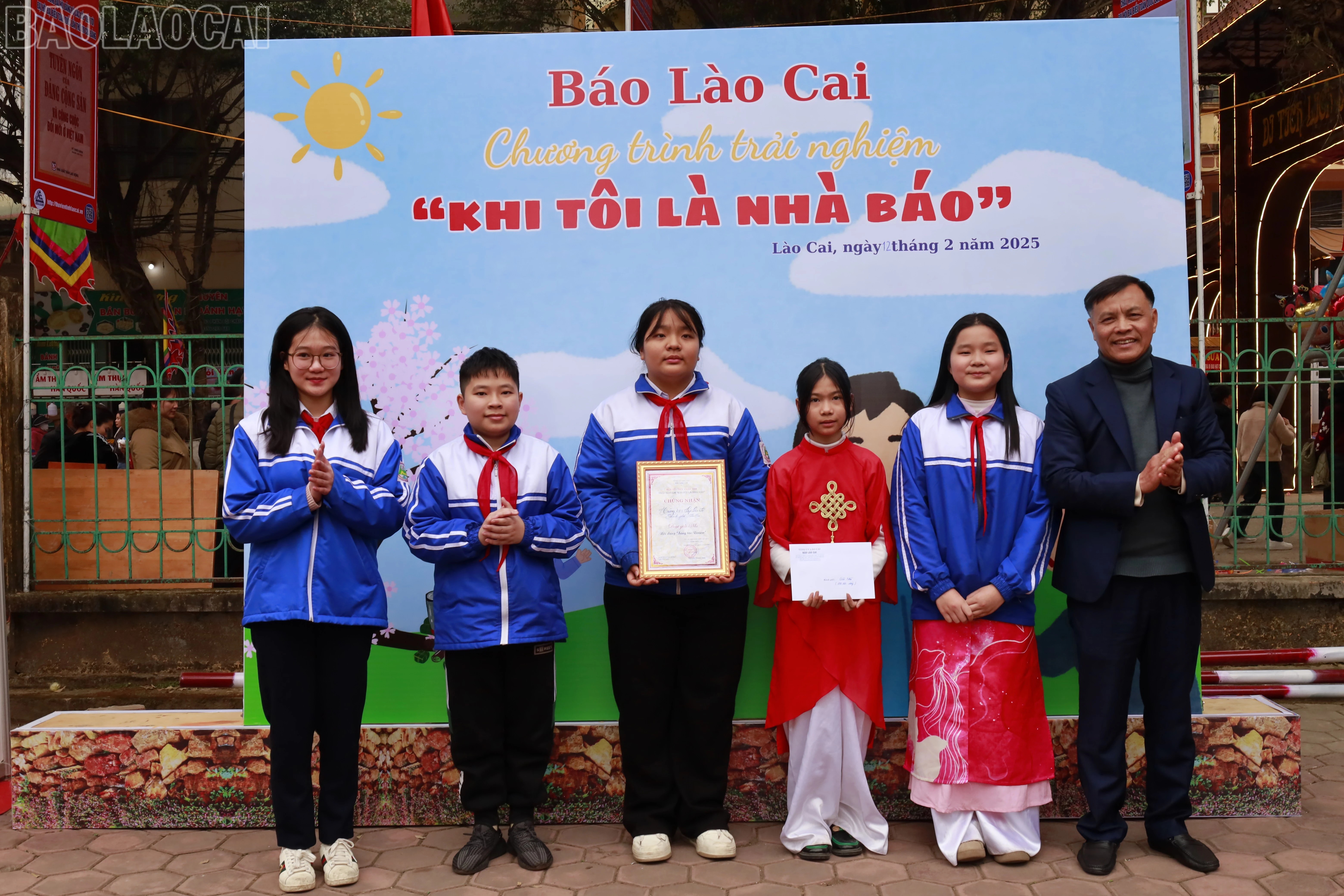 baolaocai-tl_trao-giai-rv1.jpg
