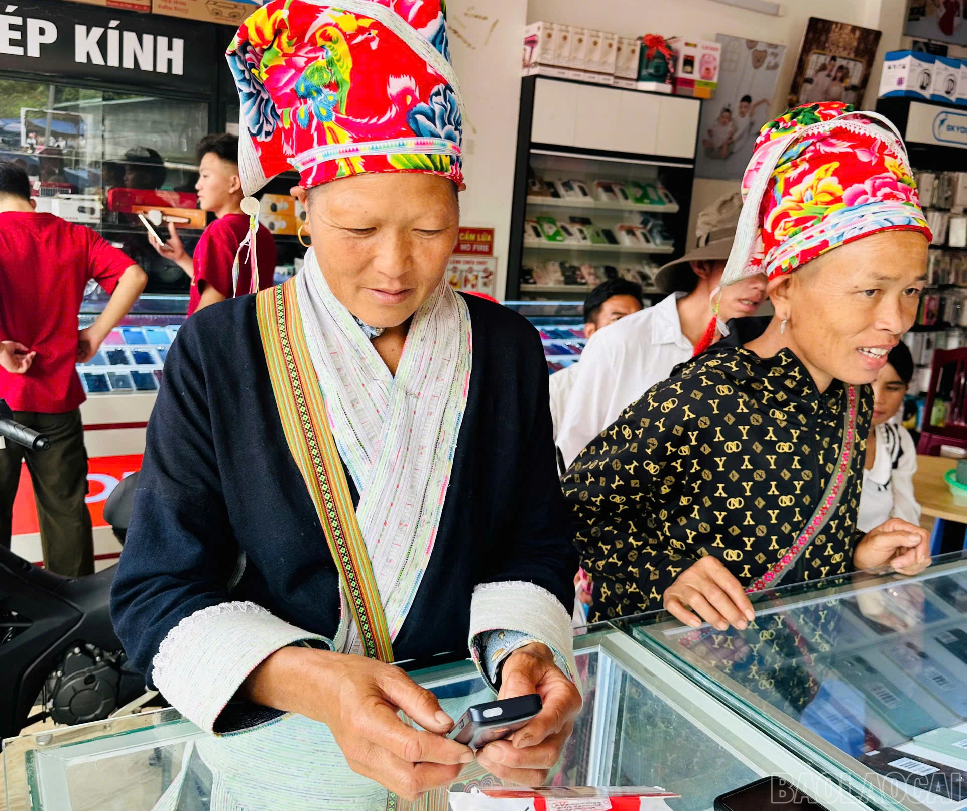 trải nghiệm.jpg