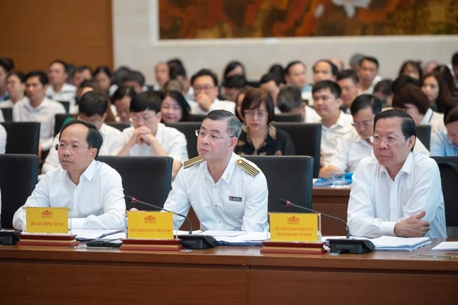Các đại biểu tham dự phiên giải trình.