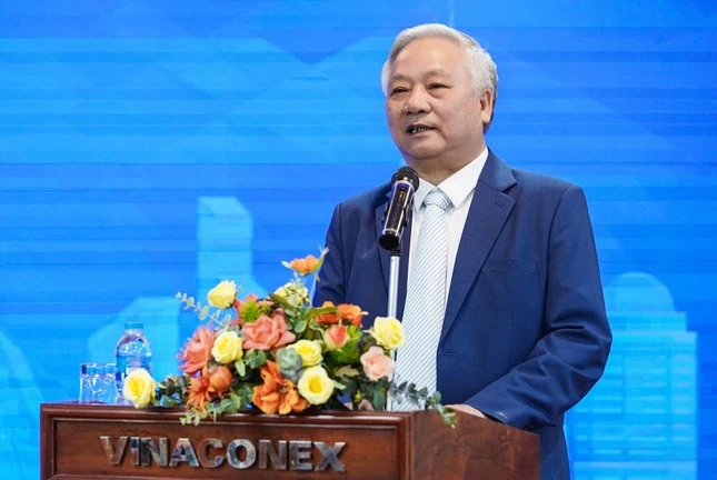 Ông Đào Ngọc Thanh xin từ nhiệm vị trí Chủ tịch Vinaconex.