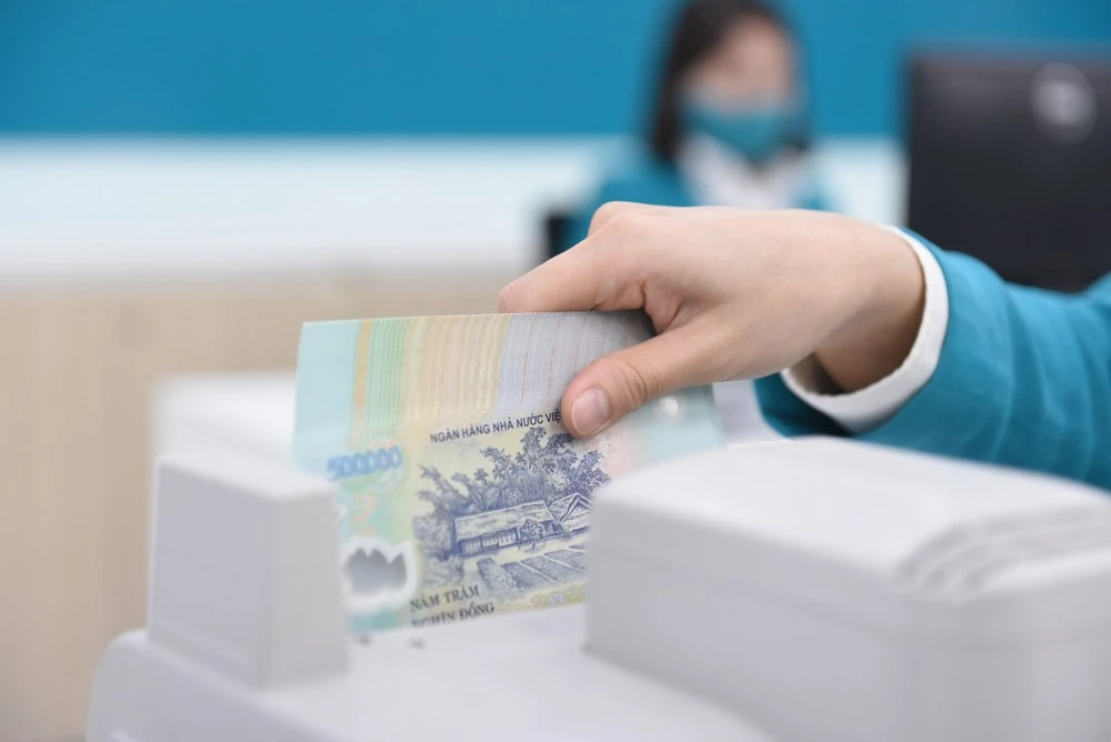 Phó Thống đốc Đào Minh Tú tiết lộ 3 ngân hàng 0 đồng đang hoàn thiện khâu thẩm định giá và sẽ chuyển giao cho các ngân hàng khác. (Ảnh minh họa)
