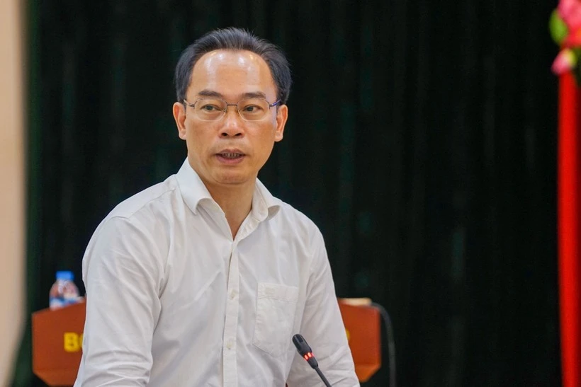 Thứ trưởng Hoàng Minh Sơn phát biểu tại cuộc họp.