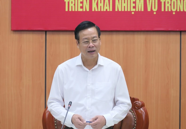Chủ tịch Ủy ban nhân dân tỉnh Hà Giang Nguyễn Văn Sơn phát biểu tại hội nghị.