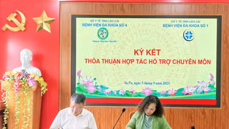 Bệnh viện Đa khoa số 1 và số 4 tỉnh Lào Cai ký kết thỏa thuận hợp tác hỗ trợ chuyên môn