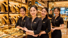 Giá vàng hôm nay 25/8: SJC, BTMC, DOJI, PNJ tăng mạnh theo vàng thế giới