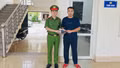 Công an cơ sở hỗ trợ người dân trao trả tài sản, tiền chuyển khoản nhầm