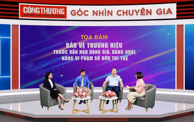 Tọa đàm “Bảo vệ thương hiệu trước vấn nạn hàng giả, hàng nhái, hàng vi phạm sở hữu trí tuệ”.