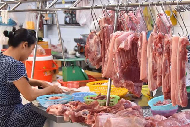 Chính phủ thống nhất không đưa thịt lợn vào danh mục hàng hóa dịch vụ bình ổn giá tại dự thảo Luật Giá (sửa đổi).